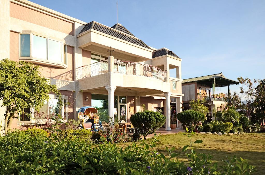 Taichung Xinshe Garden Life Homestay B&B Extérieur photo