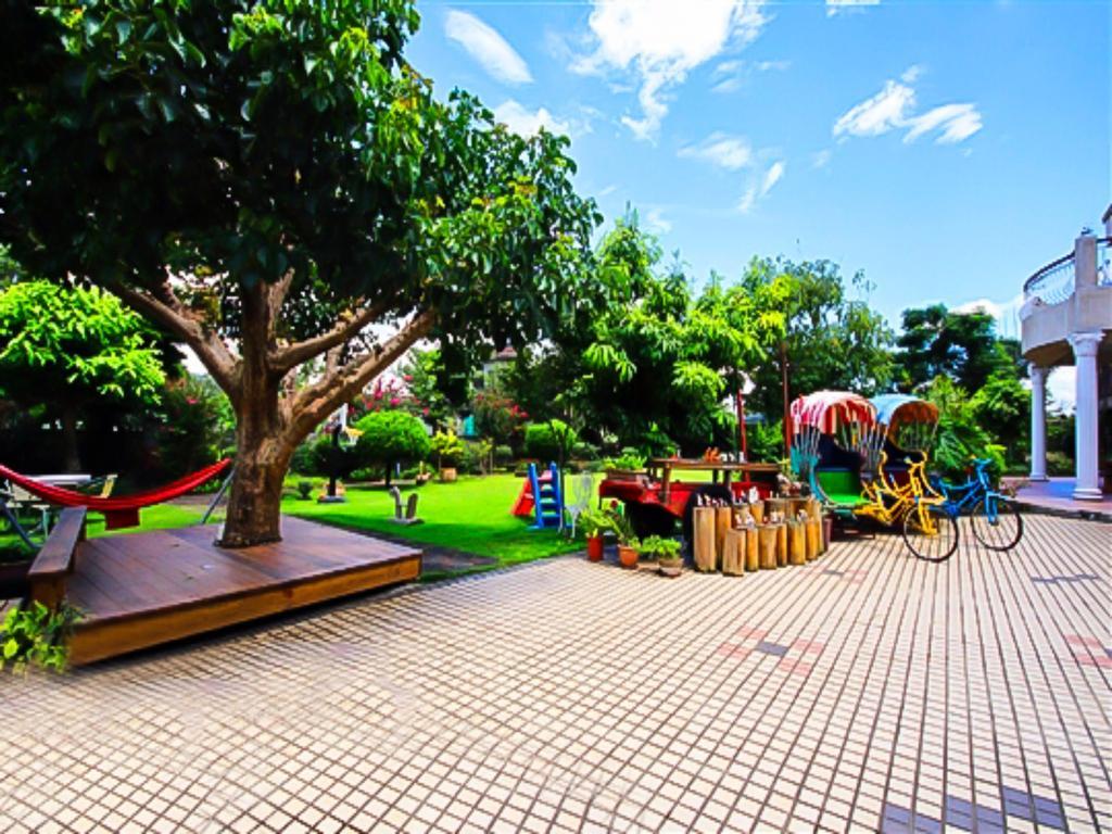 Taichung Xinshe Garden Life Homestay B&B Extérieur photo