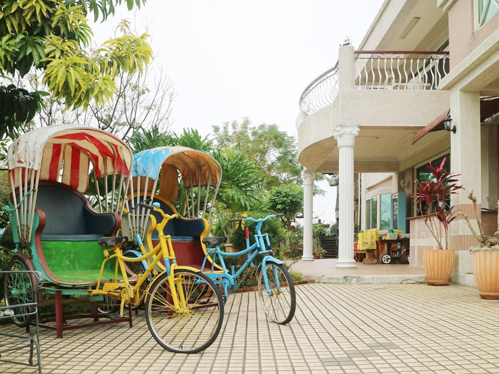 Taichung Xinshe Garden Life Homestay B&B Extérieur photo