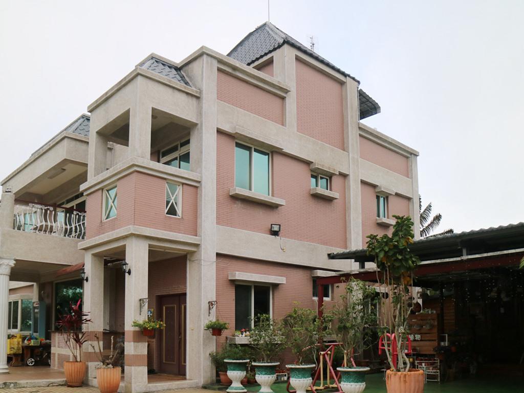 Taichung Xinshe Garden Life Homestay B&B Extérieur photo
